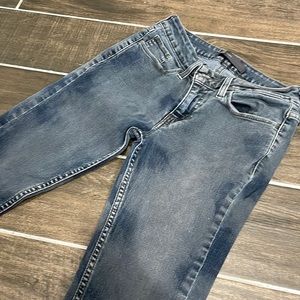 Levi Strauss size 27 waist 30 length skinny jeans